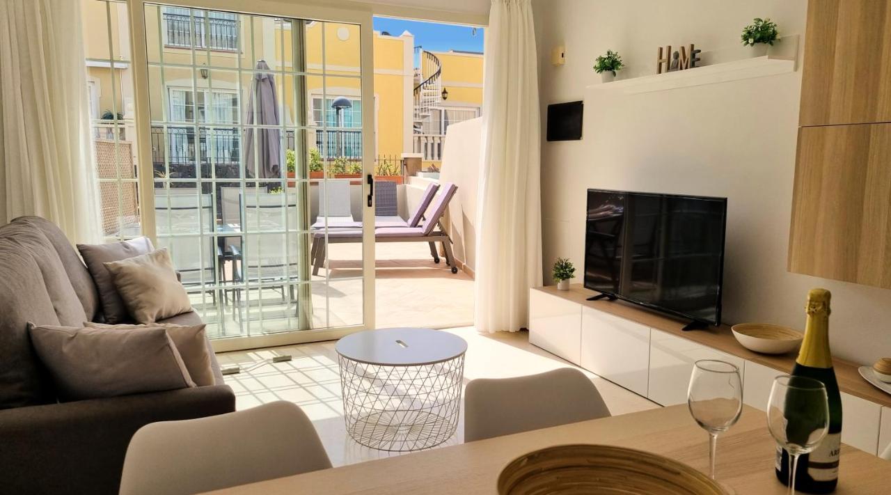 Lovely Apartment With Big Sunny Terrace بالم مار المظهر الخارجي الصورة