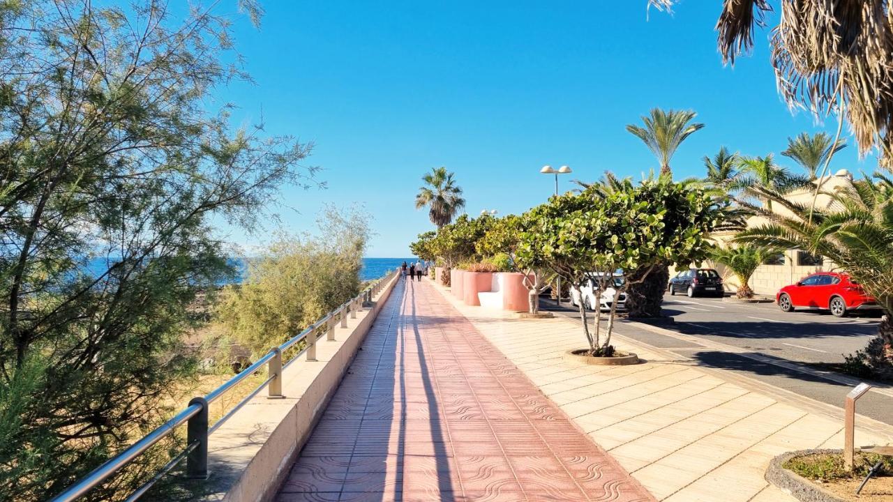 Lovely Apartment With Big Sunny Terrace بالم مار المظهر الخارجي الصورة