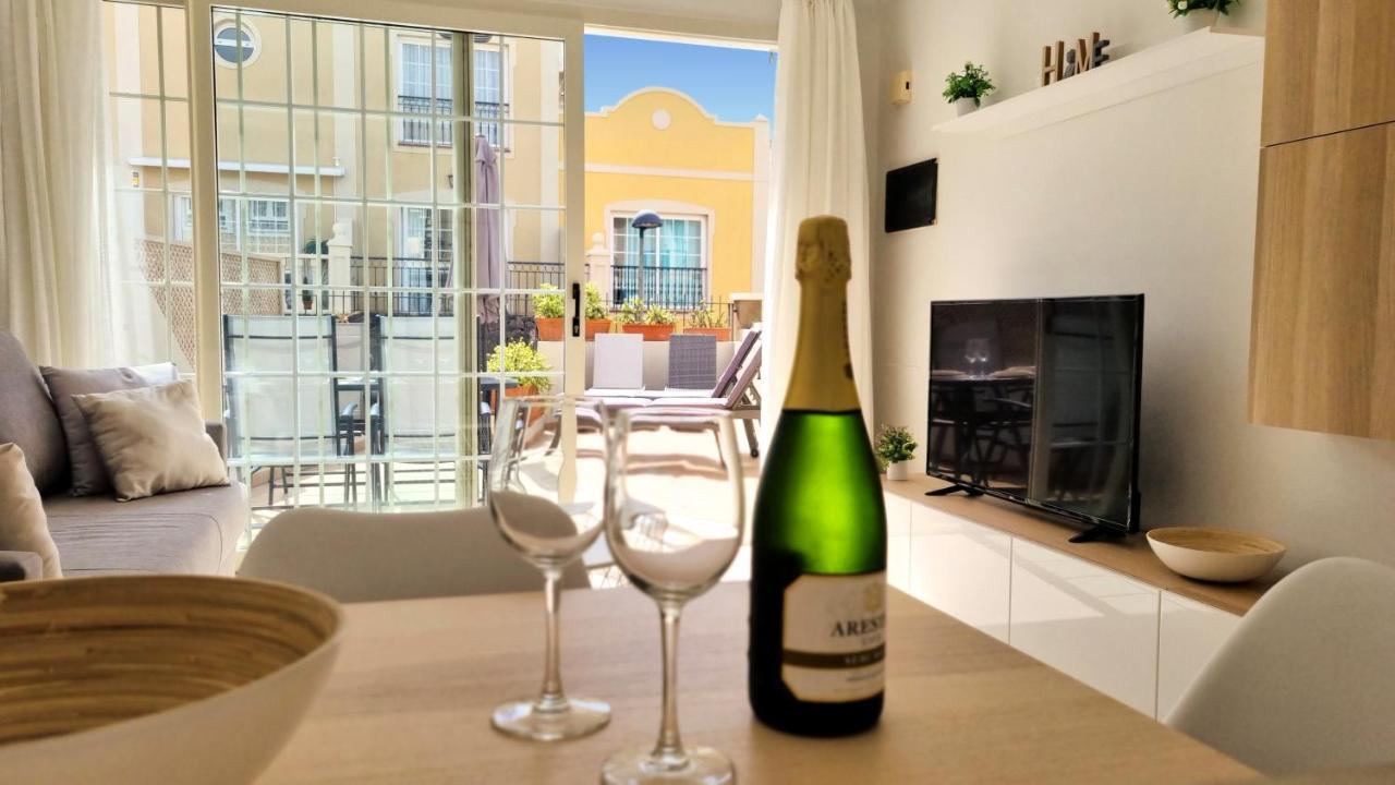 Lovely Apartment With Big Sunny Terrace بالم مار المظهر الخارجي الصورة